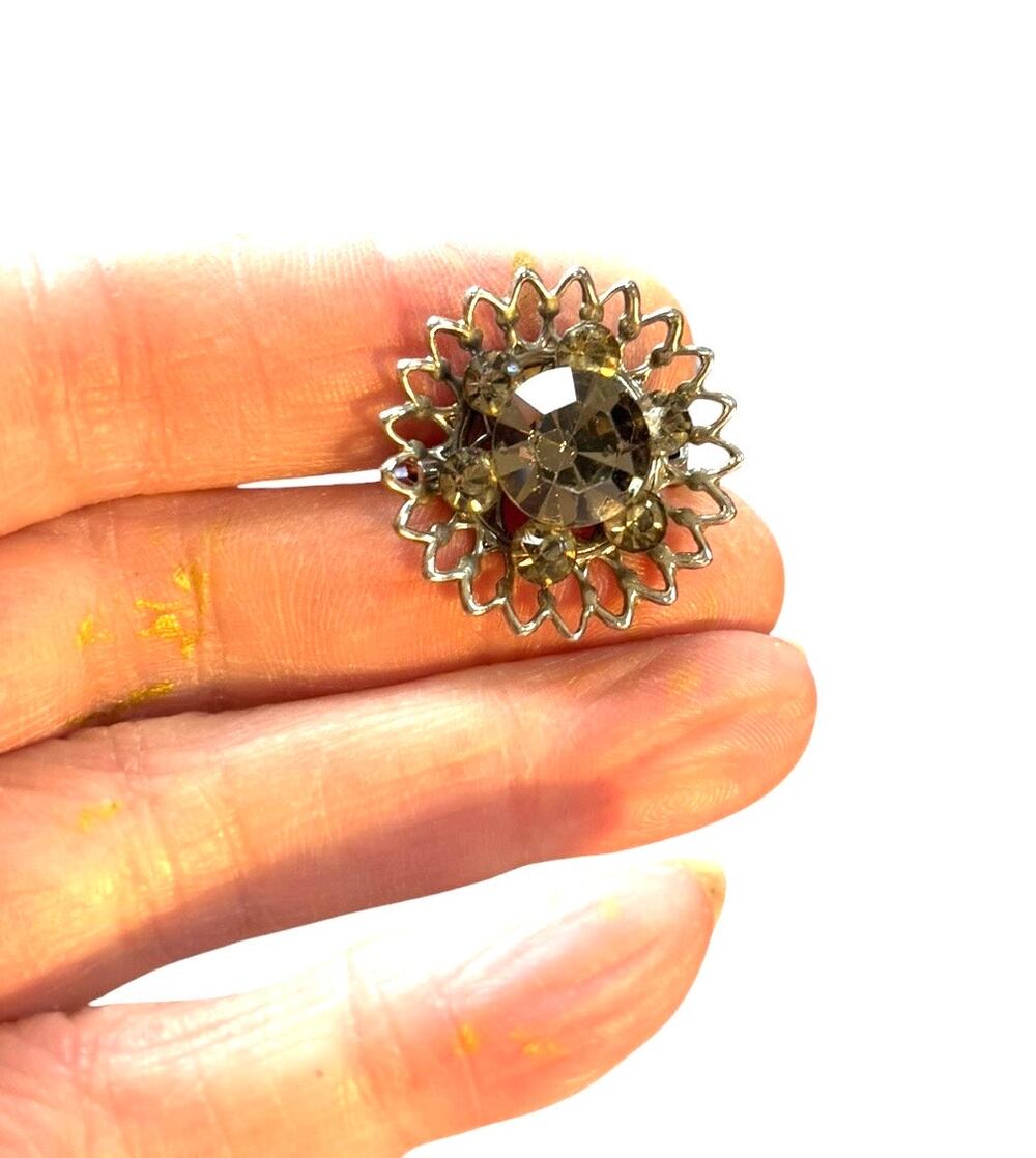 Vintage Silver Tone Smoky Rhinestone Flower Brooch Brown Crystal Floral Pin MCM